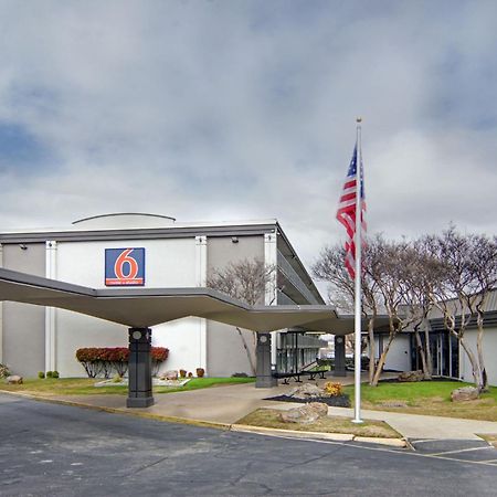 Motel 6 Mesquite, Tx Town East Dış mekan fotoğraf